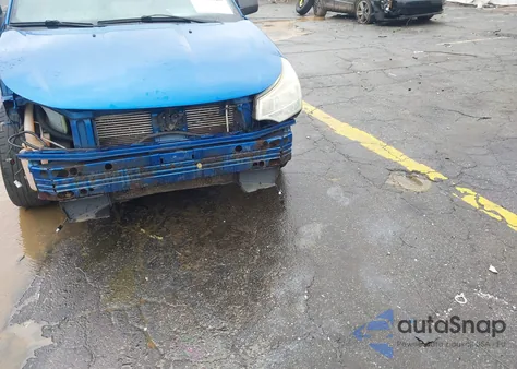 2011 Ford Focus Se z USA, uszkodzony, nr VIN 1FAHP3FN5BW171660